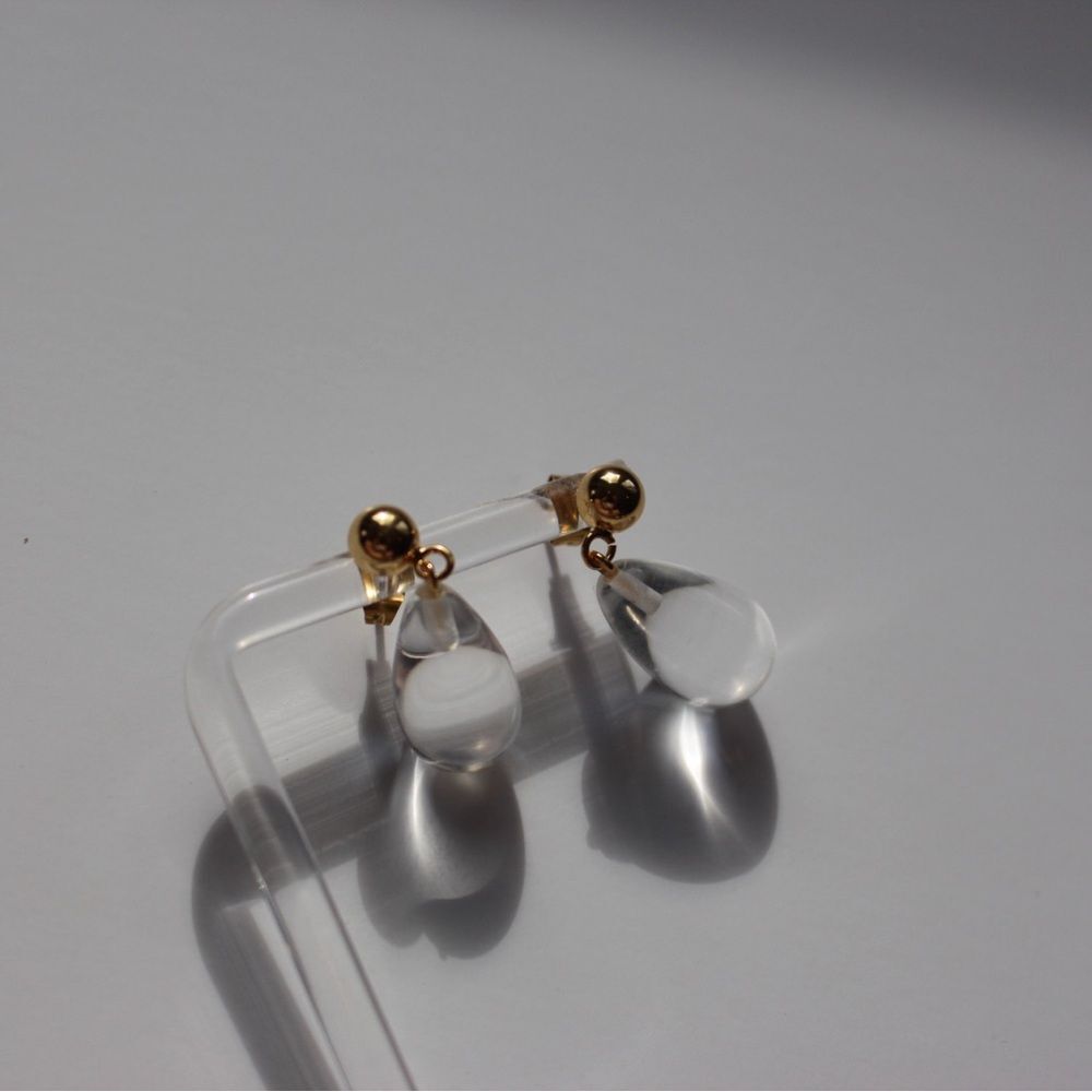 New Resin teardrop earrings